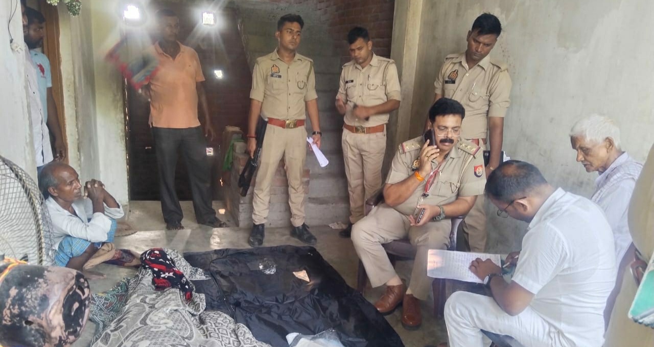 युवक ने पत्नी से बात करने के बाद उठाया खौफनाक कदम