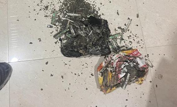 लॉकर में काफी समय से रखे 18 लाख रुपये खा गई दीमक, सभी हो गए खराब