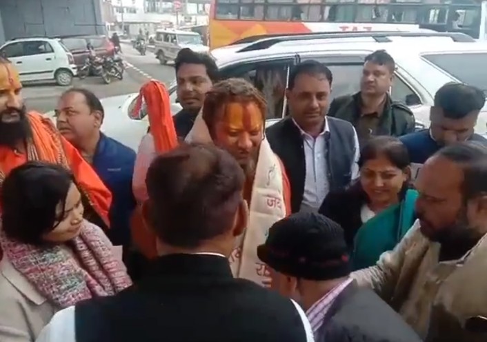 कांग्रेस अपनी खोई हुई जमीन तलाशने में जुटी……