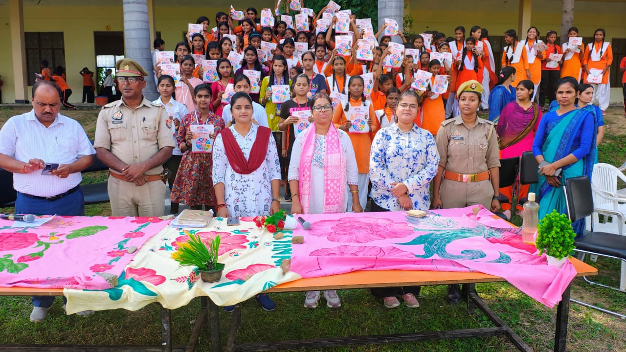 एसआर इंटर कॉलेज धरसडा घोरावल में नुक्कड़ नाटक का हुआ आयोजन