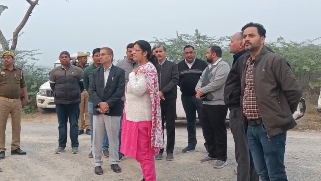 7 मौतों के बाद थमा सोनभद्र का खनन पहिया, दौरे पर पहुंचीं खनन निदेशक माला श्रीवास्तव ने देखिए क्या कहा