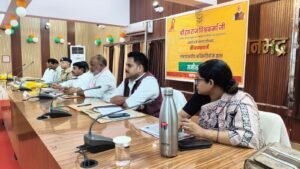 सेवा संकल्प अभियान में लापरवाही पर प्रभारी मंत्री ने दिए सख्त निर्देश