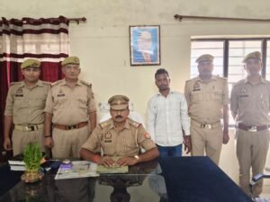 प्रेमी ही निकला युवती का हत्यारा, दूसरे युवक से बातचीत के शक में दबाया गला
